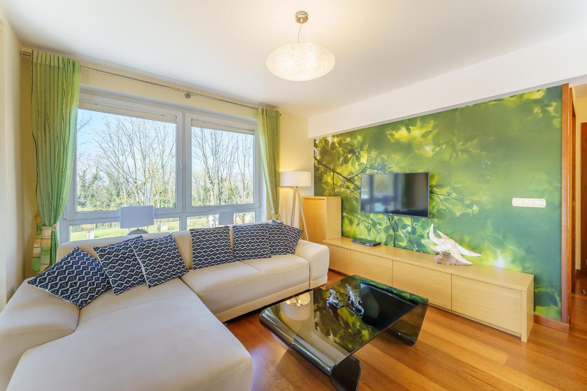 Seaside With Parking & Ac - 150 M To The By Renters Apartment Miedzyzdroje